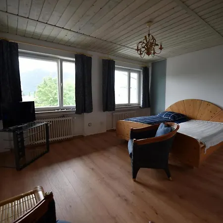 Ferienwohnung Osterfeld Garmisch-Partenkirchen Exterior photo